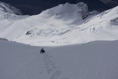 Ross Hewitt climbing the East Face of Mount Cook